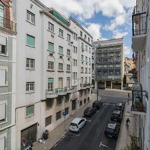wide-bright-4-families.hotels-lisbon-portugal.com/