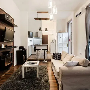 orsis-sweet-lovely-home.inbudapesthotels.com/